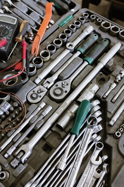 Top 10 Equipment Every Auto-Repair Shop Must Have. 